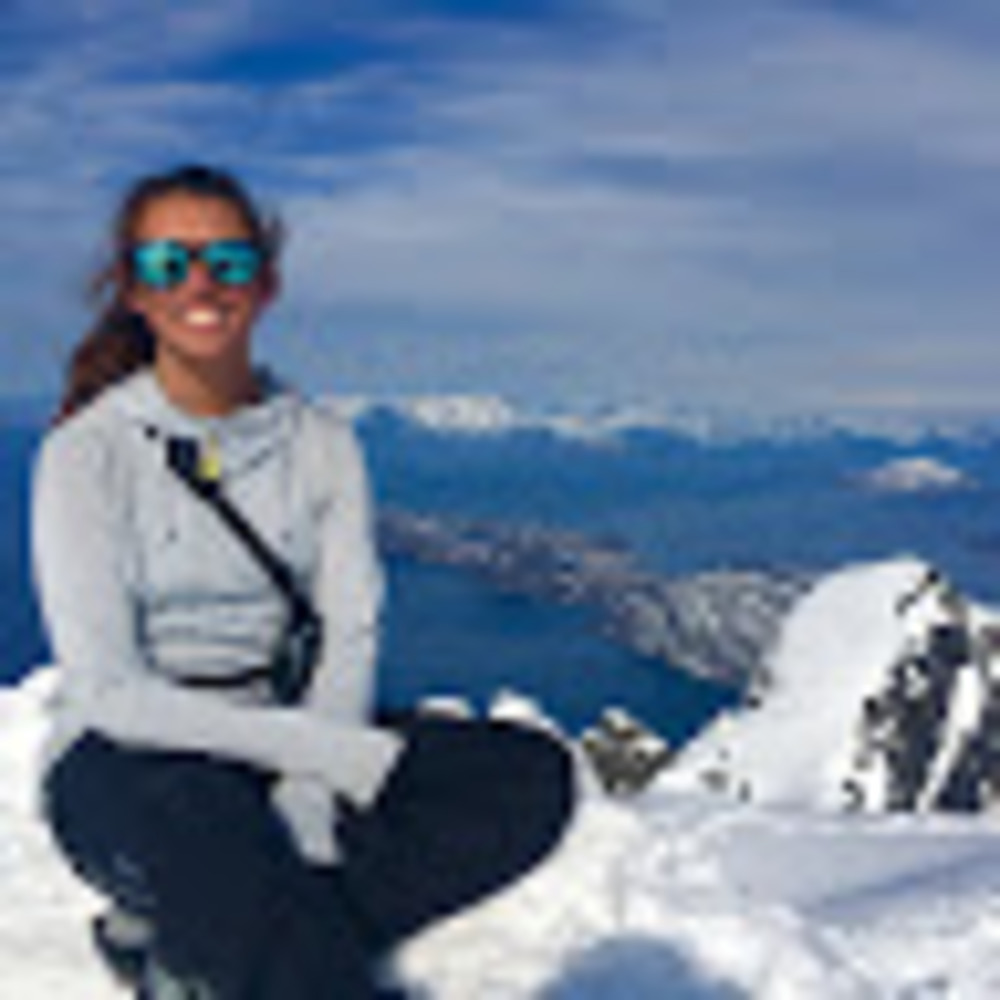 Meet your Posher, Liz